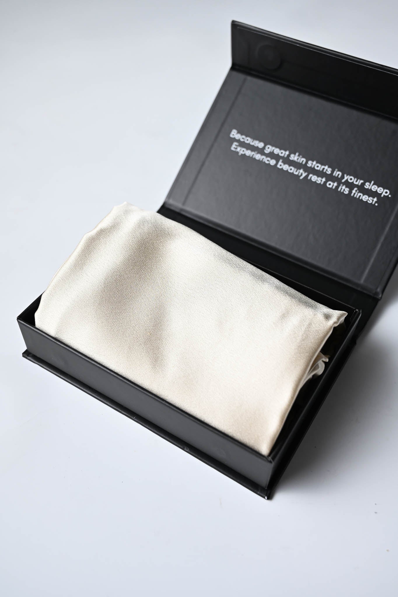 Mulberry Silk Pillowcases - Champagne