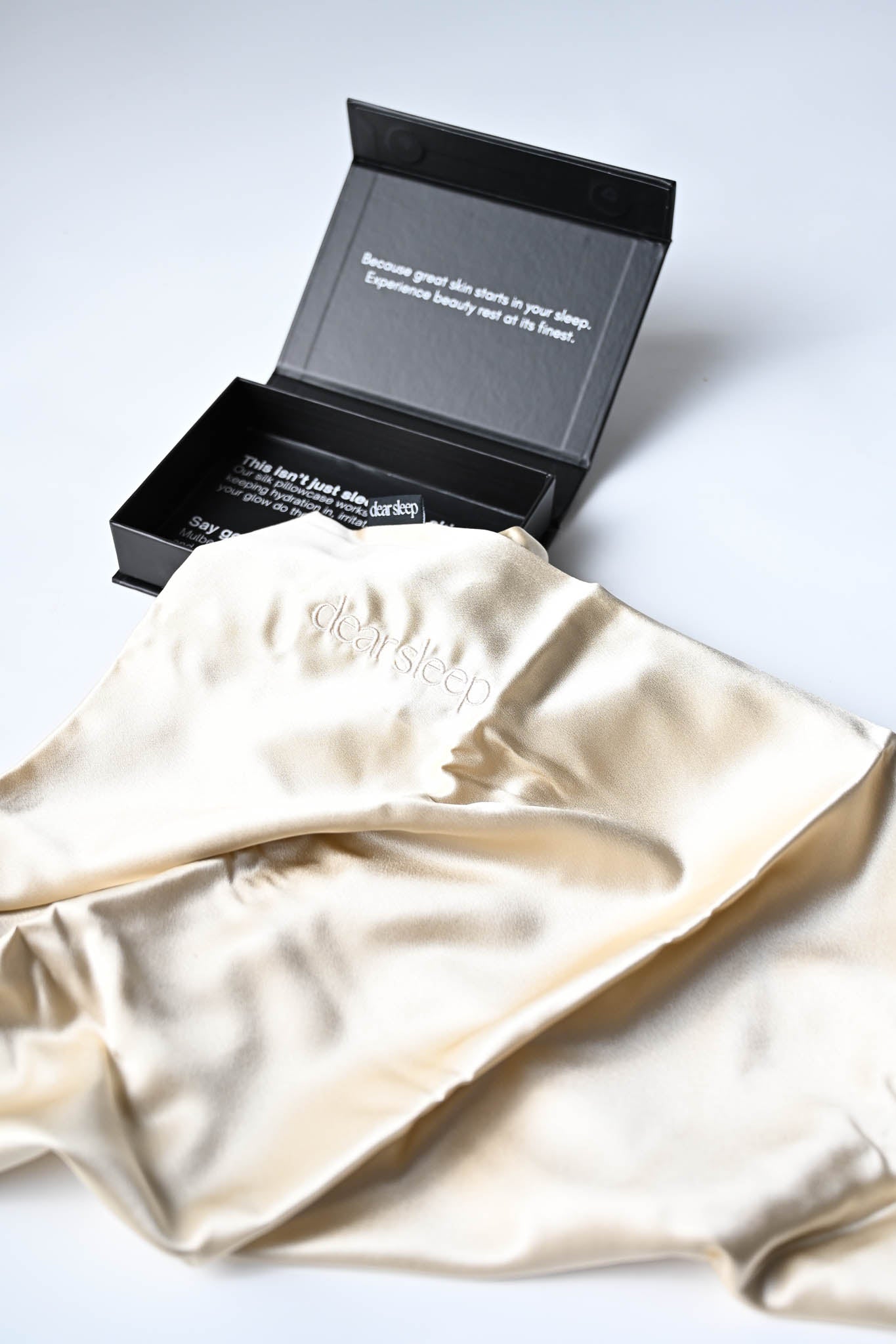 Mulberry Silk Pillowcases - Champagne